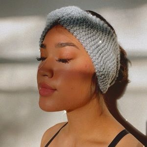 Winter Knitted Headband🤍